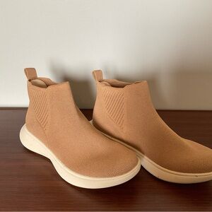 Women's Tan Knit Slip-On Sneakers